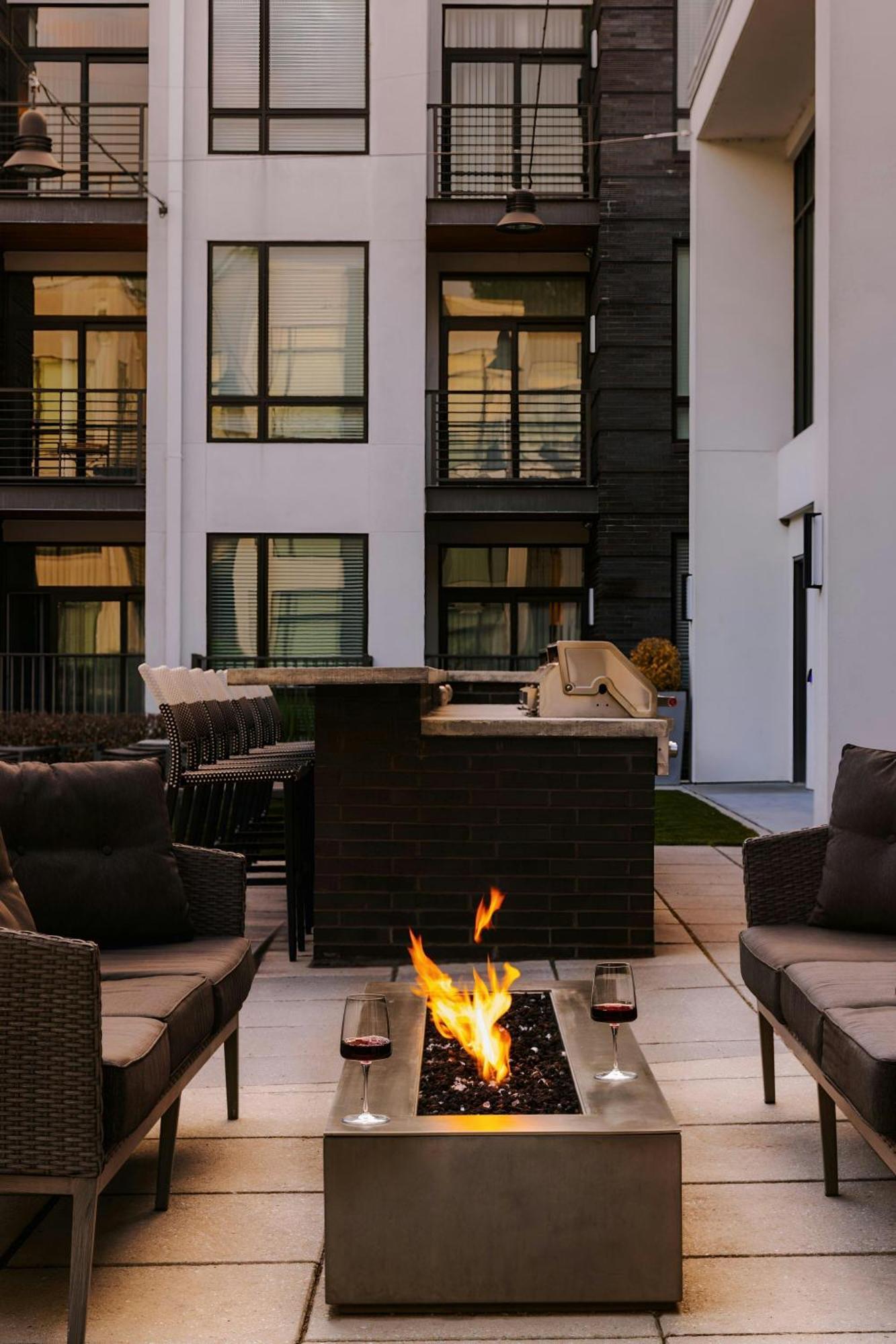 Sonder By Marriott Bonvoy Village 21 Hillsboro Village Aparthotel *